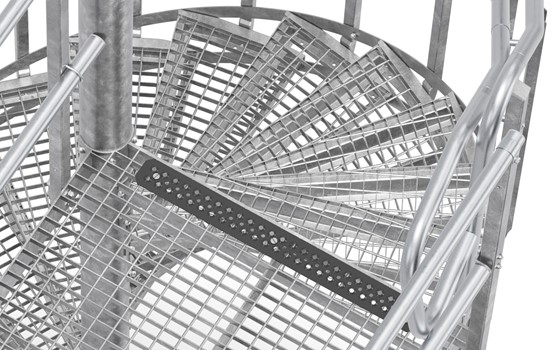 Kontrastmarkierung für Spindeltreppe